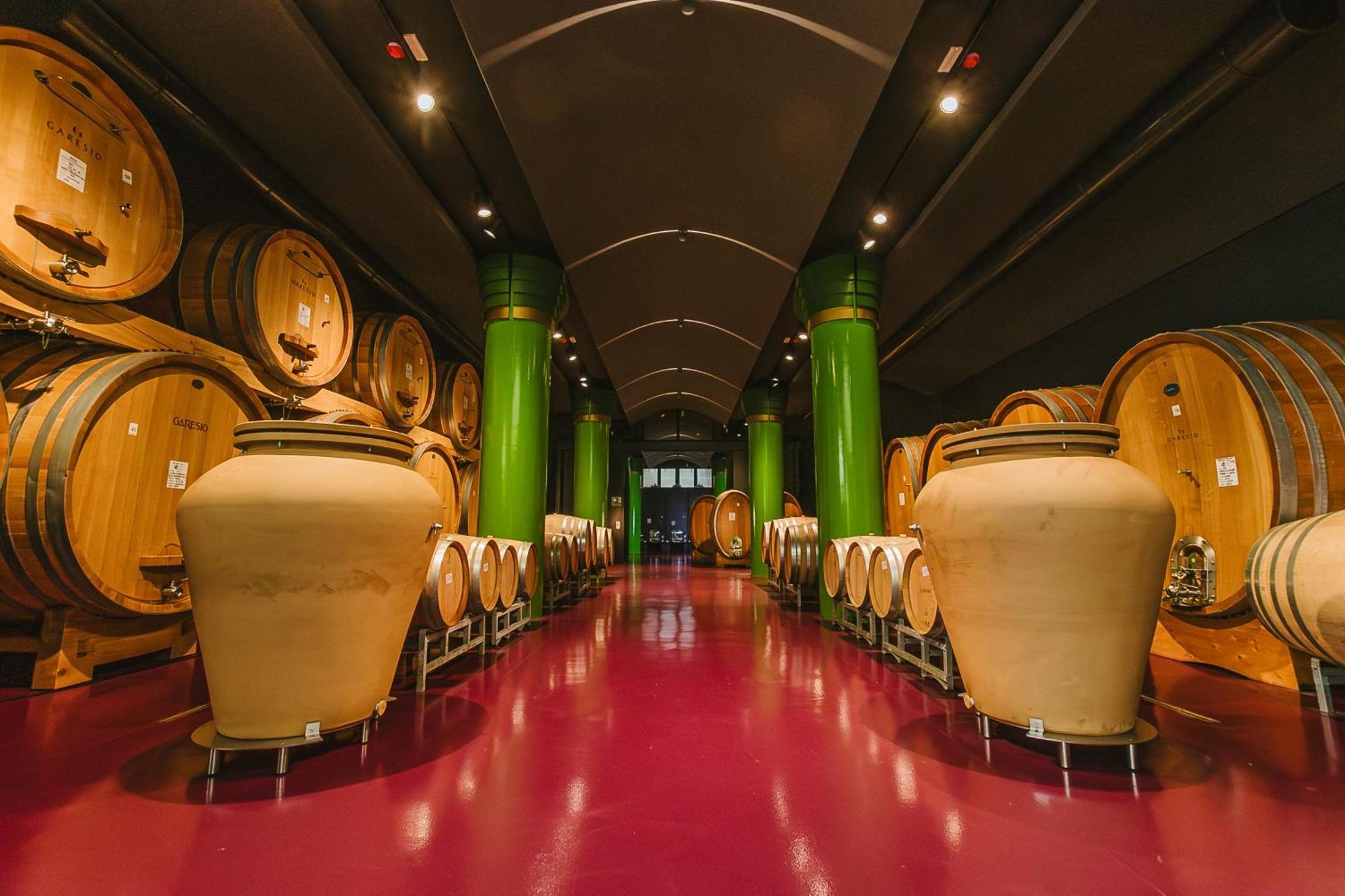 Garesio Wine Resort Serralunga d'Alba Exterior photo